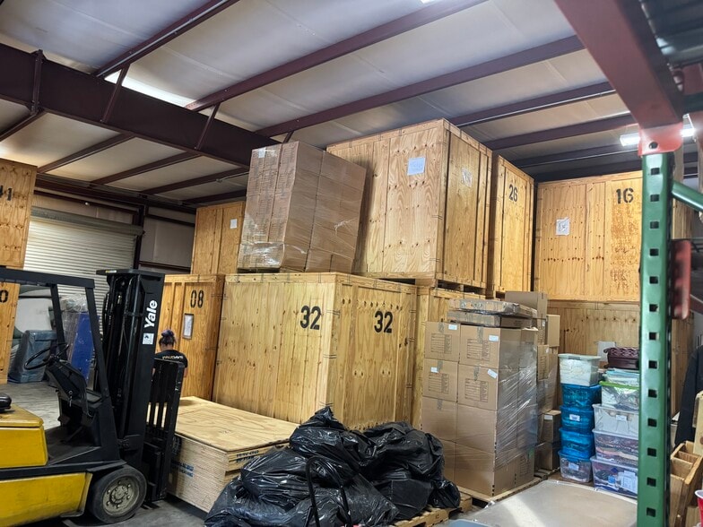 5104 Forsyth Commerce Rd, Orlando, FL for lease - Building Photo - Image 3 of 8