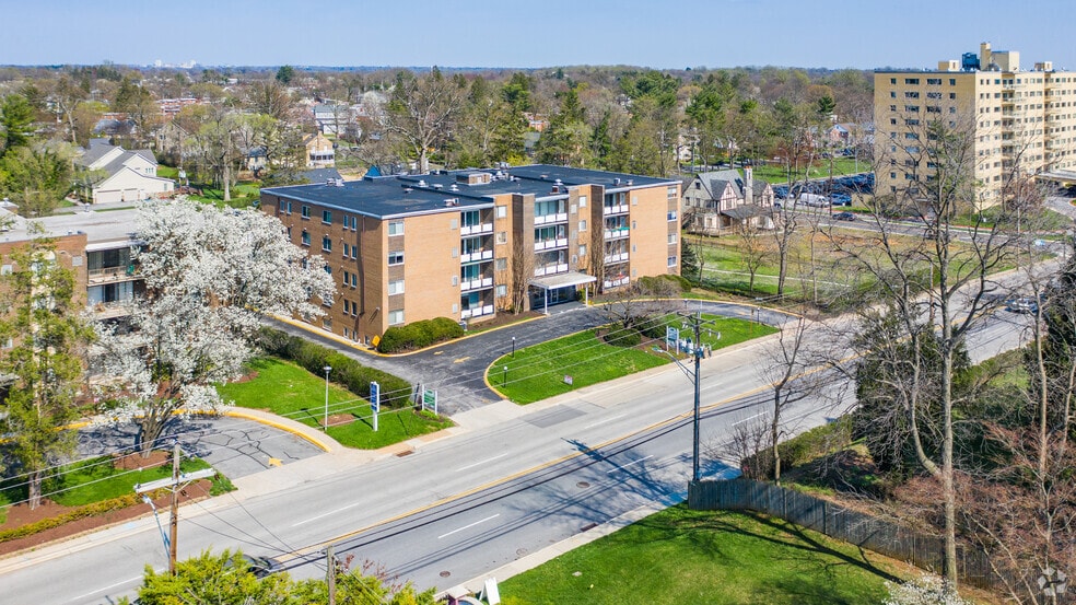 7211 Park Heights Ave, Baltimore, MD for lease - Aerial - Image 2 of 6