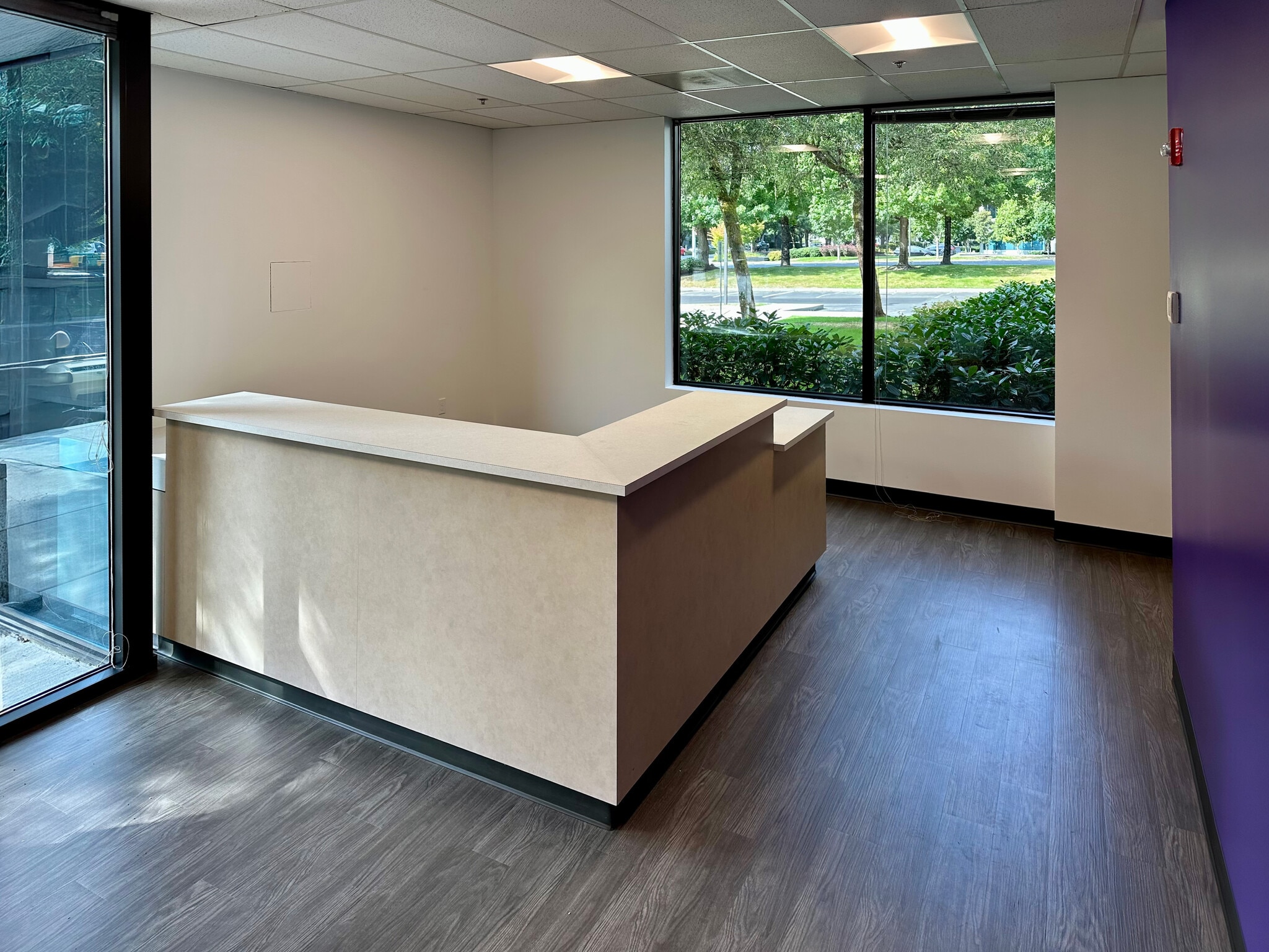 8410 154th Ave NE, Redmond, WA for lease Interior Photo- Image 1 of 6