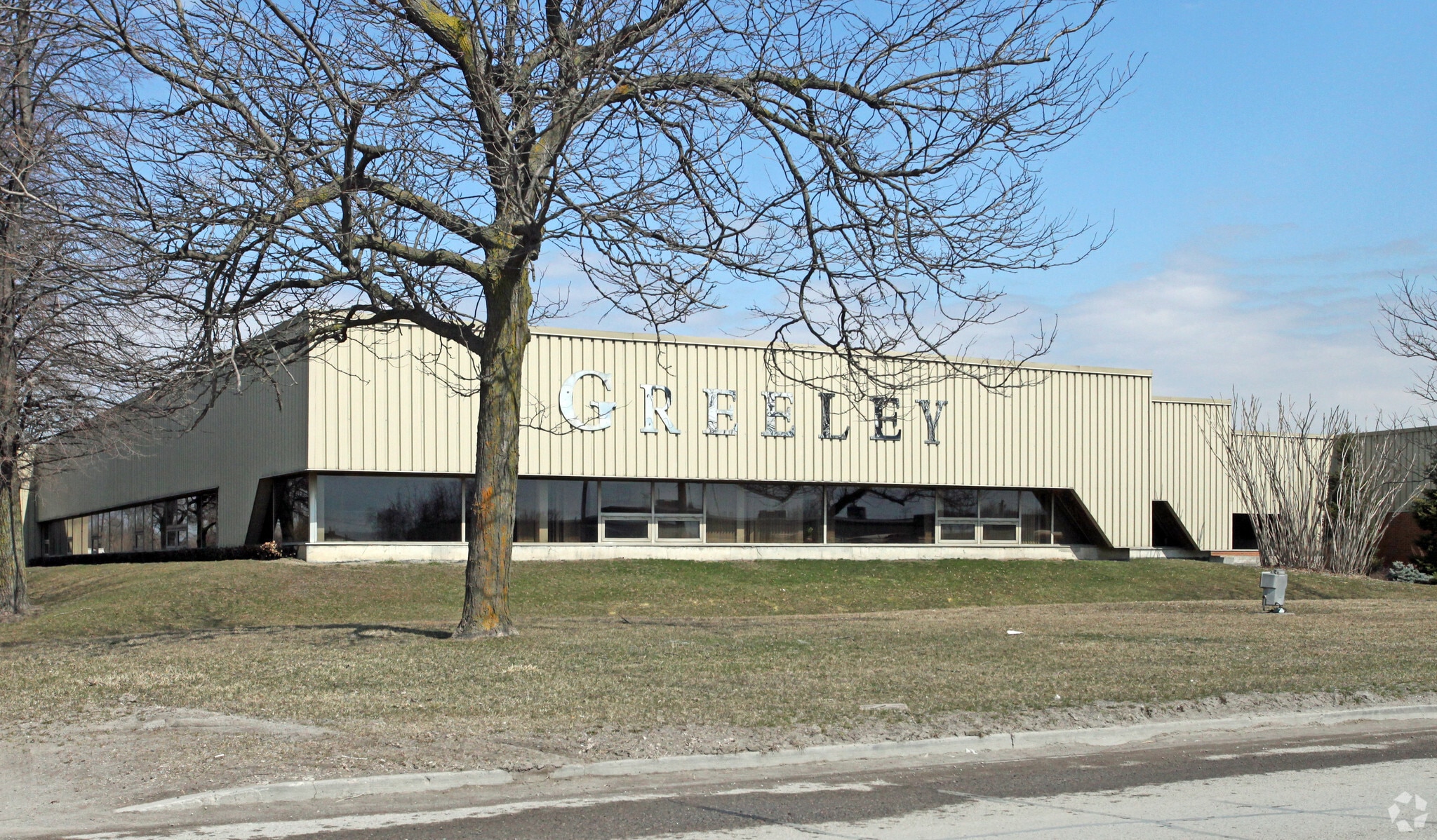 200 Baseline Rd, Clarington, ON for sale Primary Photo- Image 1 of 8