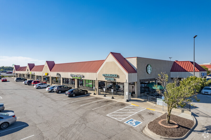 6036-6348 NW Barry Rd, Kansas City, MO for lease - Building Photo - Image 3 of 10