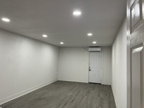 5 Upper Cibolo Creek Rd, Boerne, TX for lease Interior Photo- Image 1 of 23