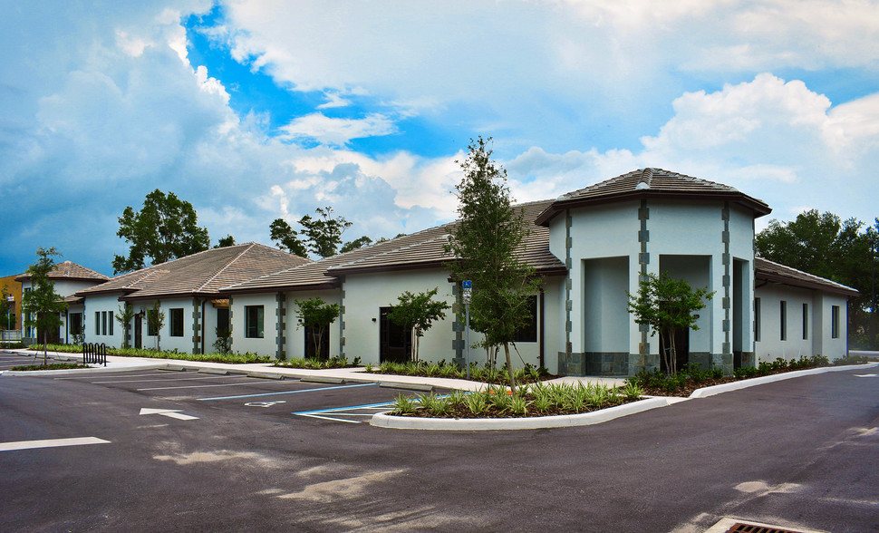 1315 N Goldenrod Rd, Orlando, FL for lease - Building Photo - Image 1 of 2