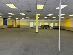 2424 N St Rd 7, Fort Lauderdale, FL for lease Building Photo- Image 1 of 12