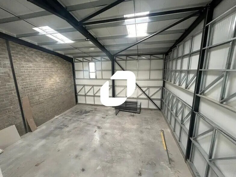 34 Rue Paul Journee, Chaumont-en-Vexin for sale - Building Photo - Image 3 of 12