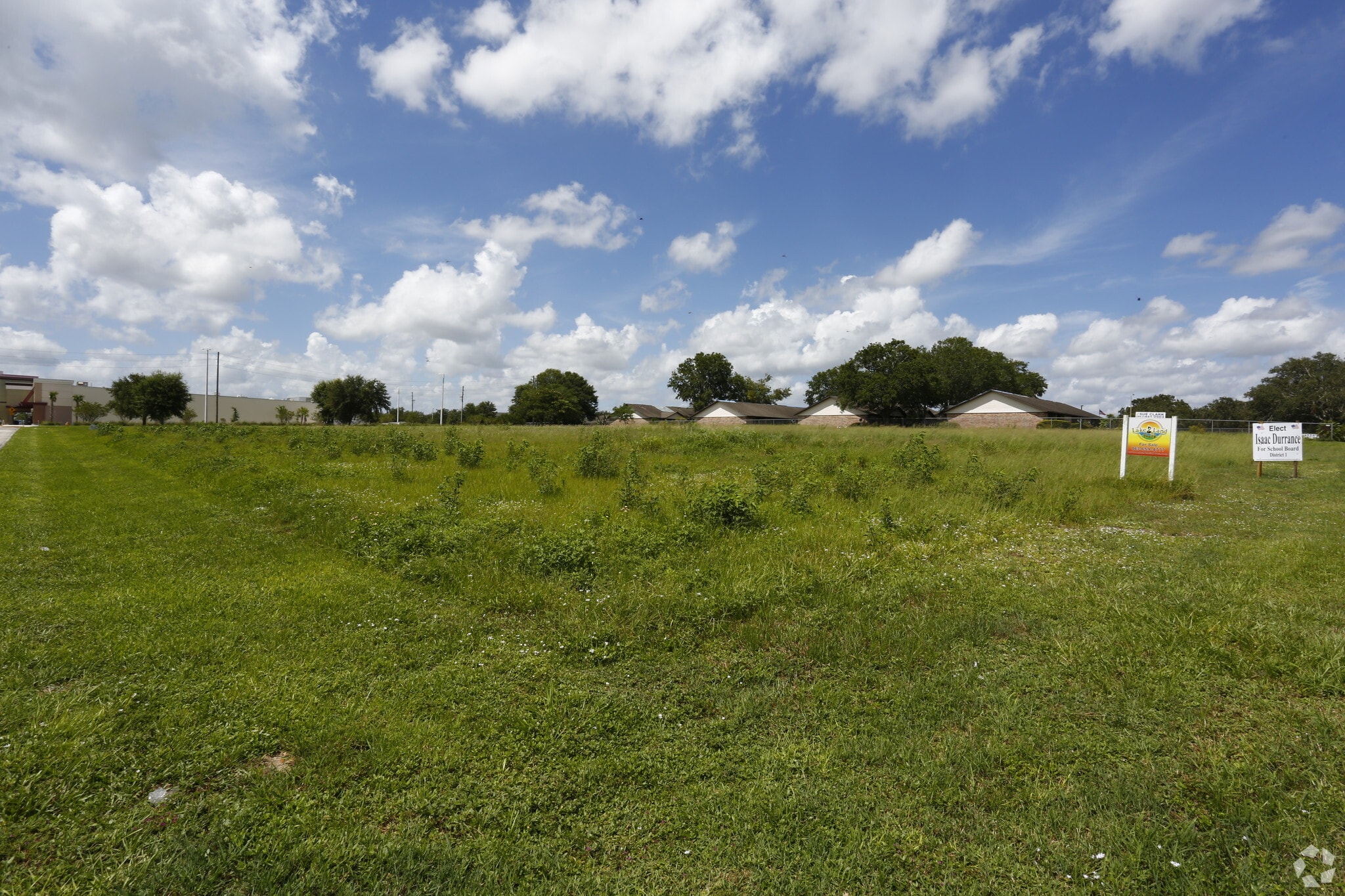 12 Heartland Blvd, Lake Placid, FL for sale Primary Photo- Image 1 of 1