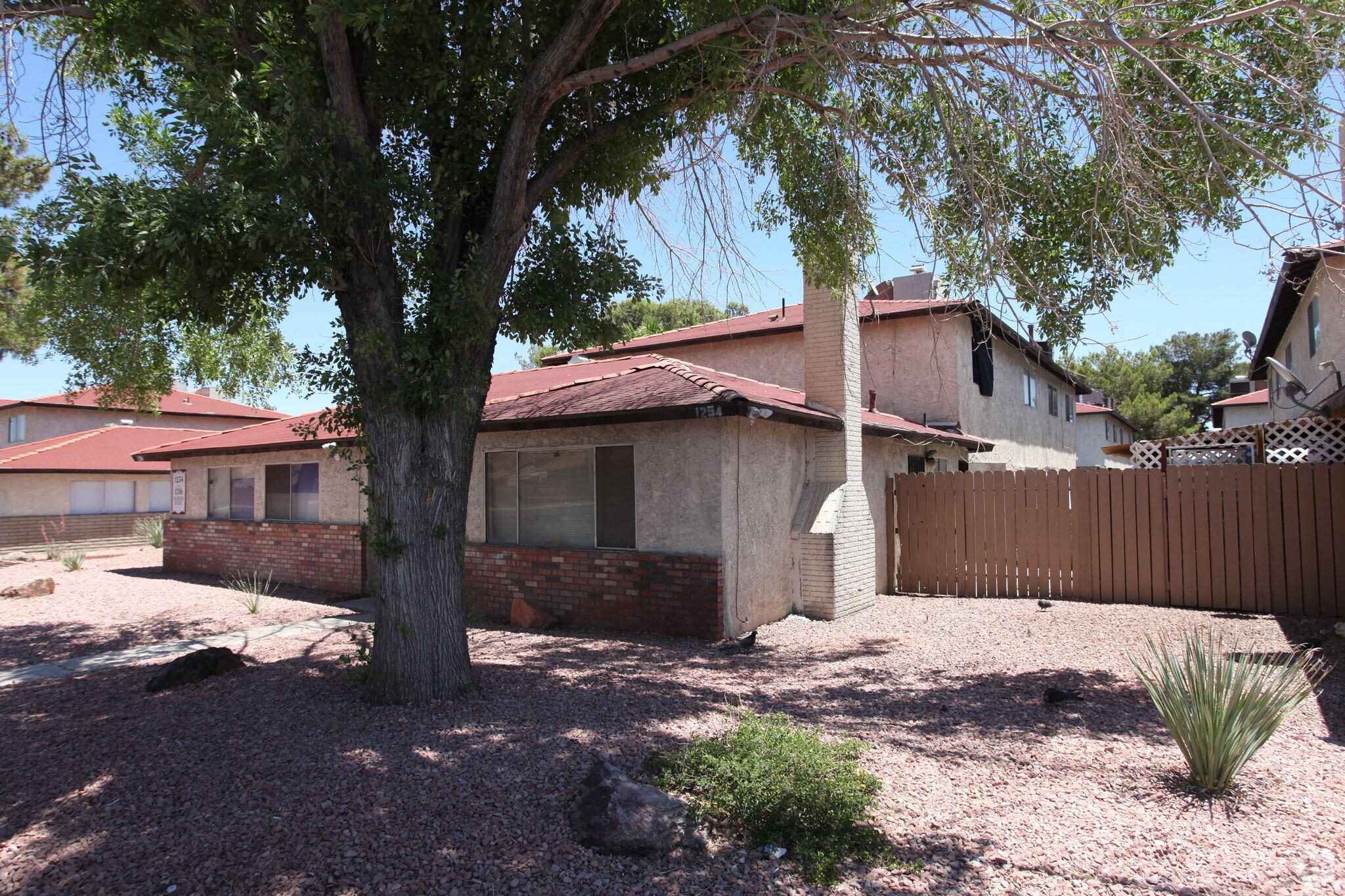 1254 E Hacienda Ave, Las Vegas, NV for sale Primary Photo- Image 1 of 1