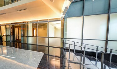 1 Crescent Dr, Philadelphia, PA for lease Interior Photo- Image 2 of 2