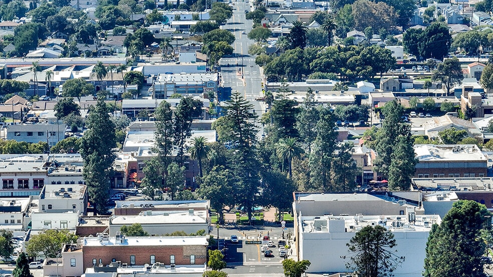 729-733 E Chapman Ave, Orange, CA for lease - Building Photo - Image 3 of 29