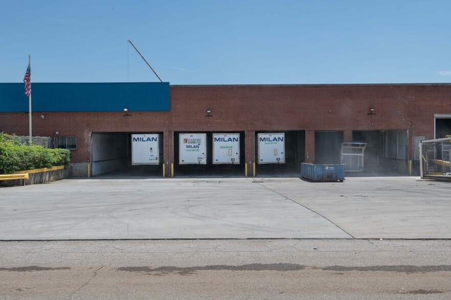 3200 Lakewood Ave, East Point, GA for lease - Building Photo - Image 3 of 4
