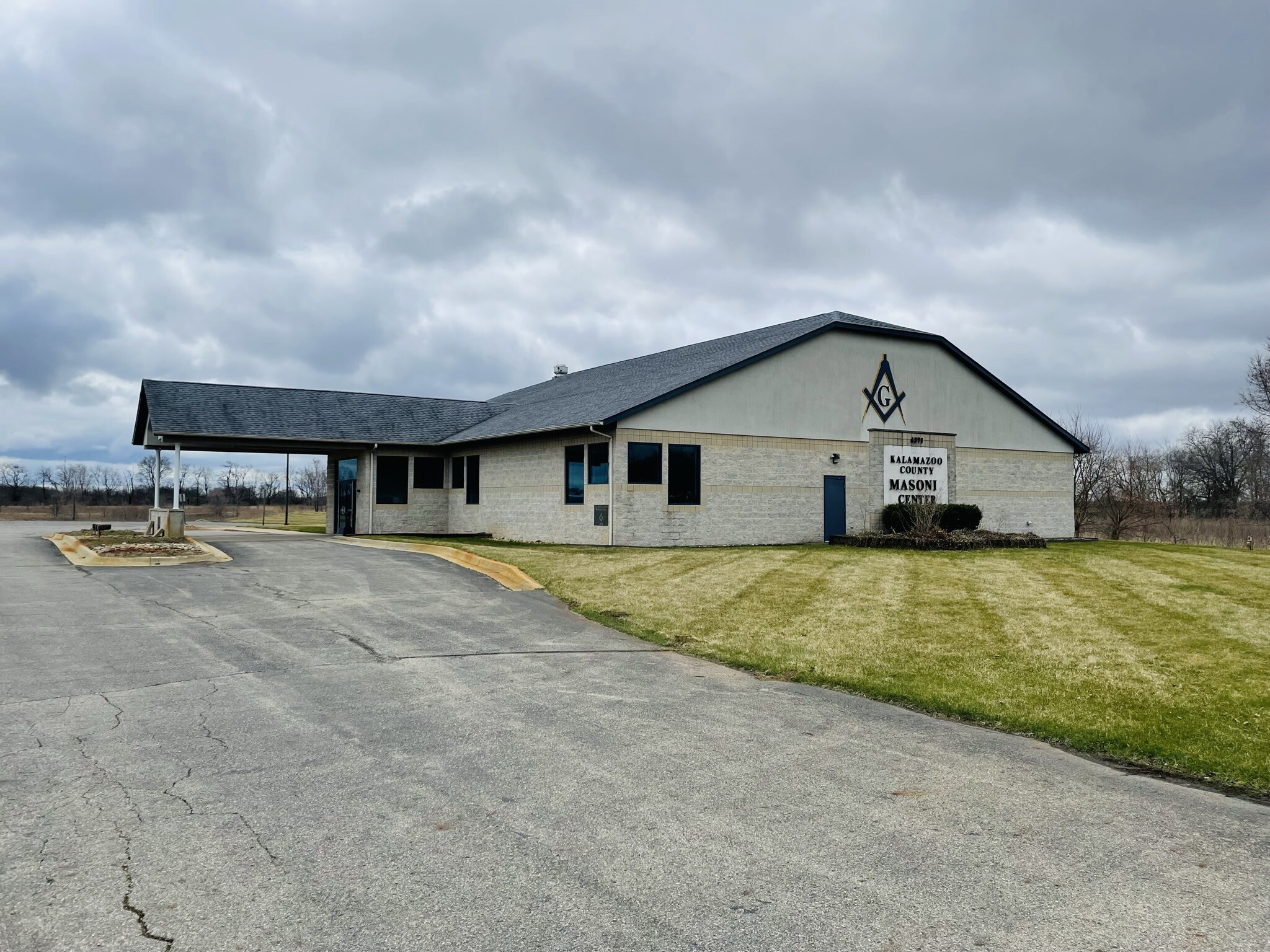 4371 W U Ave, Schoolcraft, MI for sale Primary Photo- Image 1 of 1