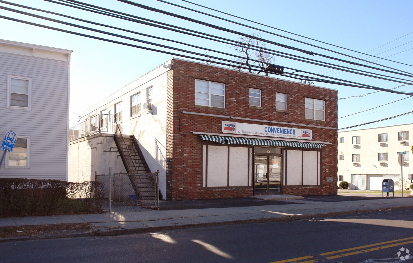 761 Cove Rd, Stamford, CT 06902