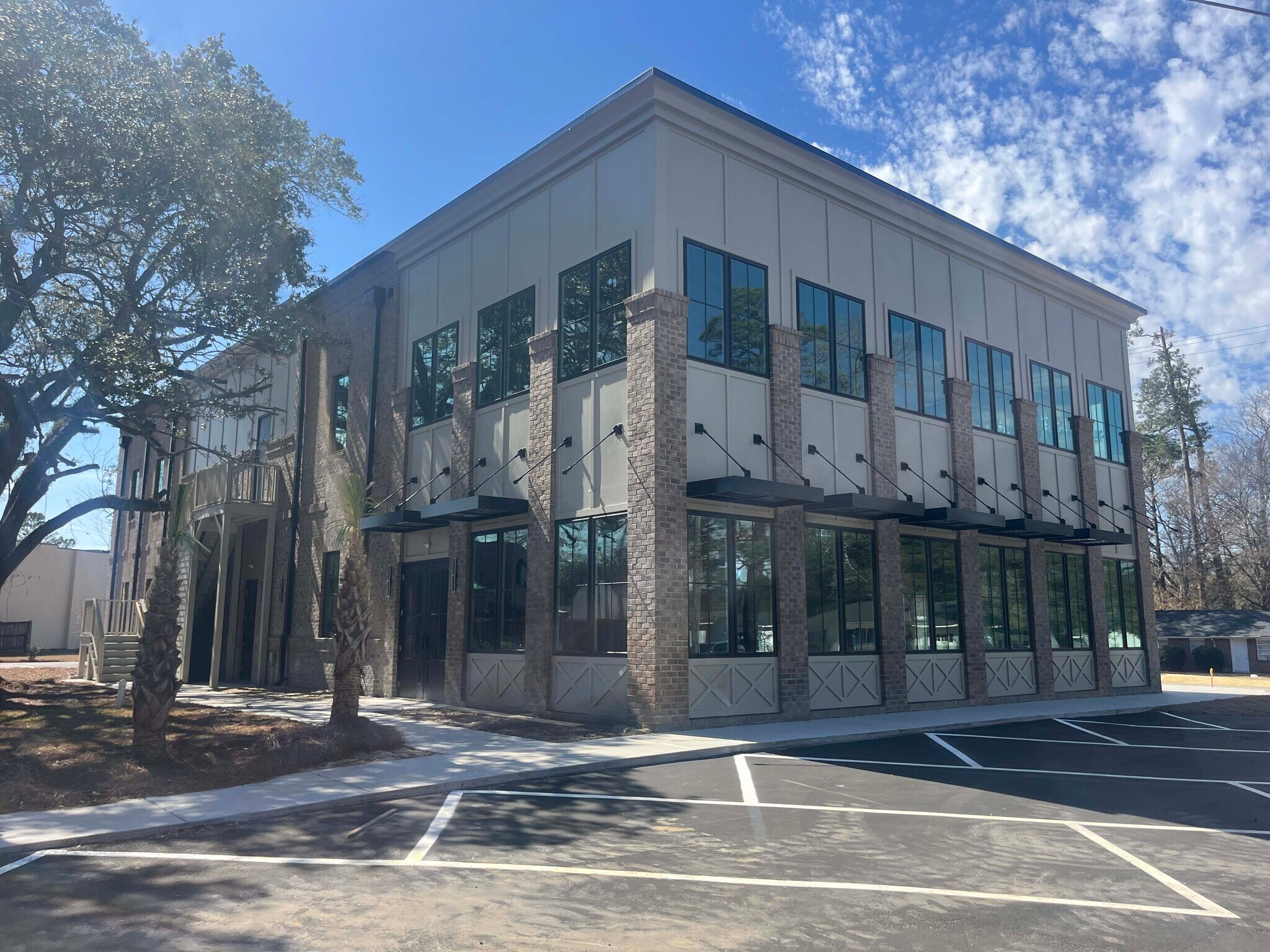 212 W 4th North St, Summerville, SC for sale Building Photo- Image 1 of 1