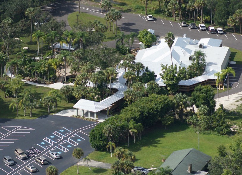 5110-5150 Buckingham Rd, Fort Myers, FL for sale - Building Photo - Image 1 of 1