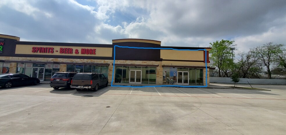 527 Sheldon Rd, Channelview, TX for lease - Building Photo - Image 1 of 10