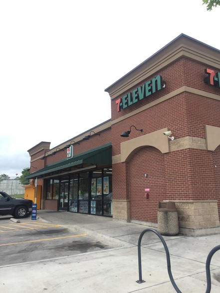 7 Eleven, Austin, TX for sale - Building Photo - Image 1 of 1