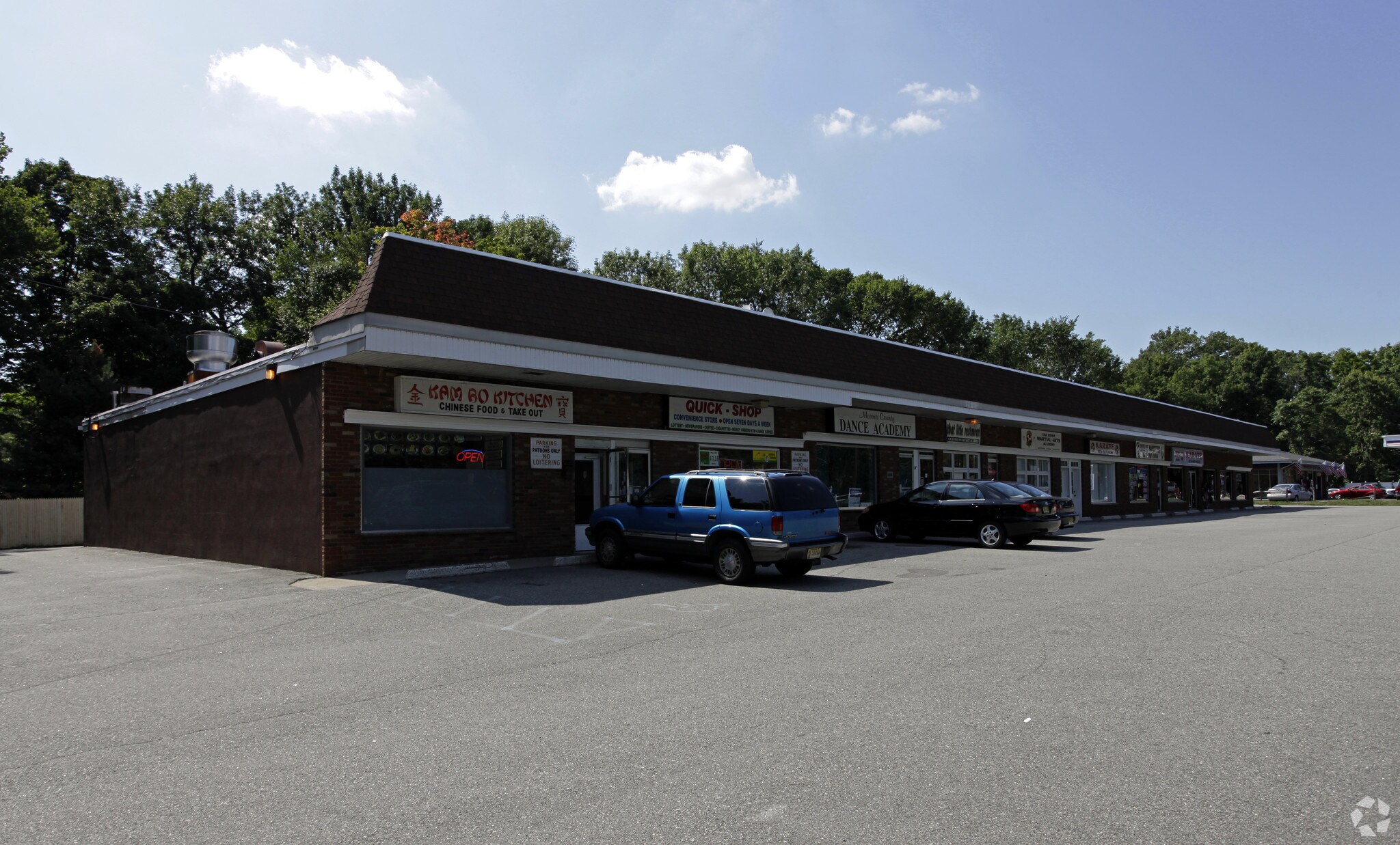 5561 Berkshire Valley Rd, Oak Ridge, NJ 07438