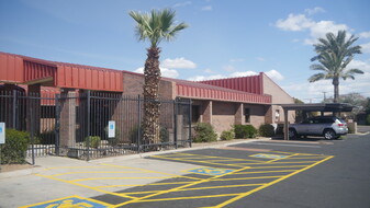 Royal Palm Professional Plaza - Commercial Real Estate