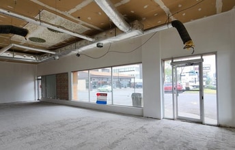 1717 Bank St, Ottawa, ON for lease Interior Photo- Image 2 of 6