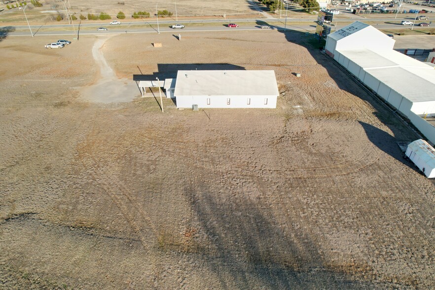 3907 N Highway 81, Duncan, OK for sale - Building Photo - Image 3 of 21