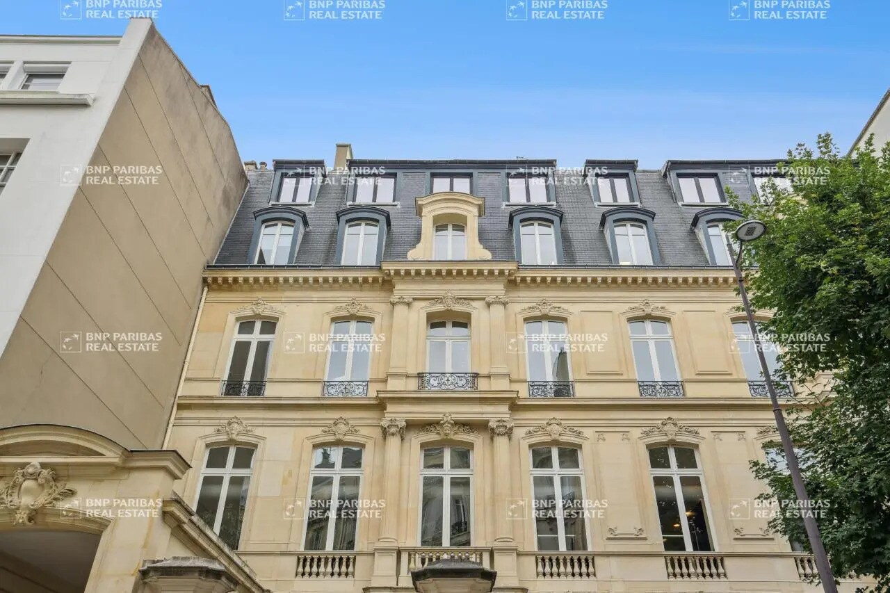 6 Rue Paul Baudry, Paris for lease Building Photo- Image 1 of 26