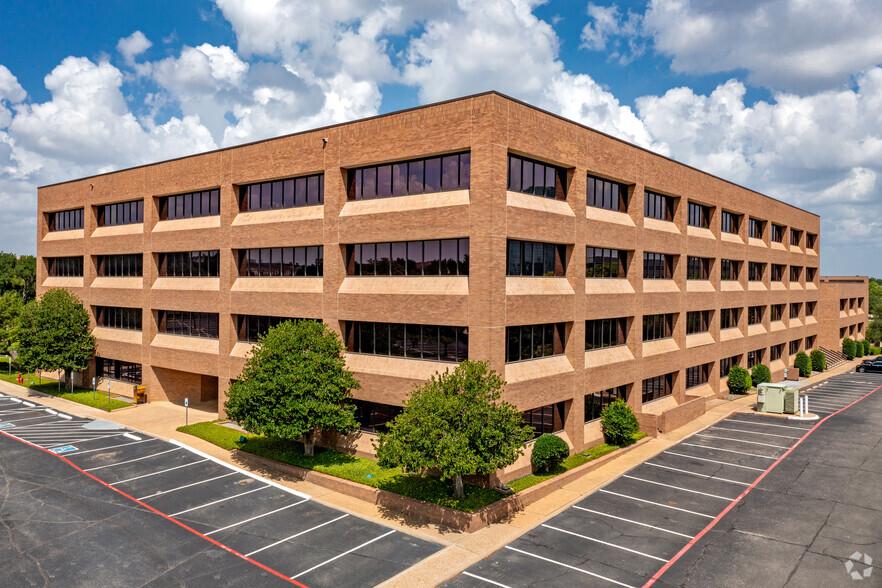 4500 Fuller Dr, Irving, TX for lease - Building Photo - Image 2 of 6