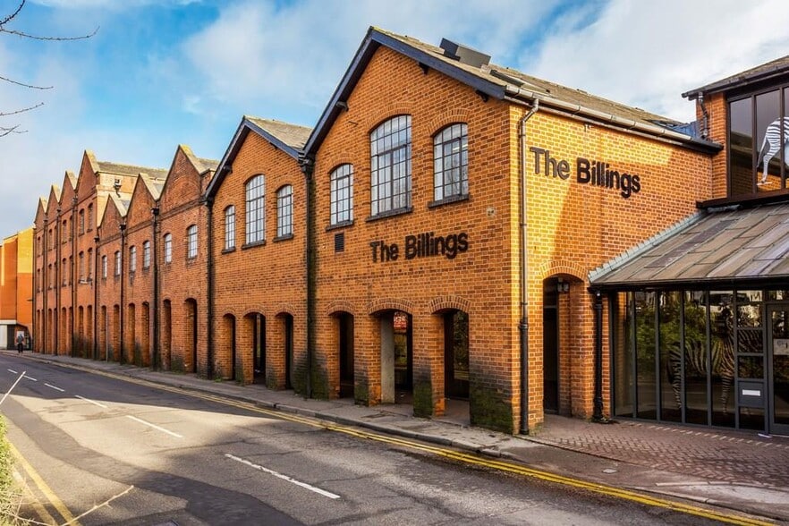 3 Walnut Tree Clos, Guildford for lease - Building Photo - Image 1 of 2