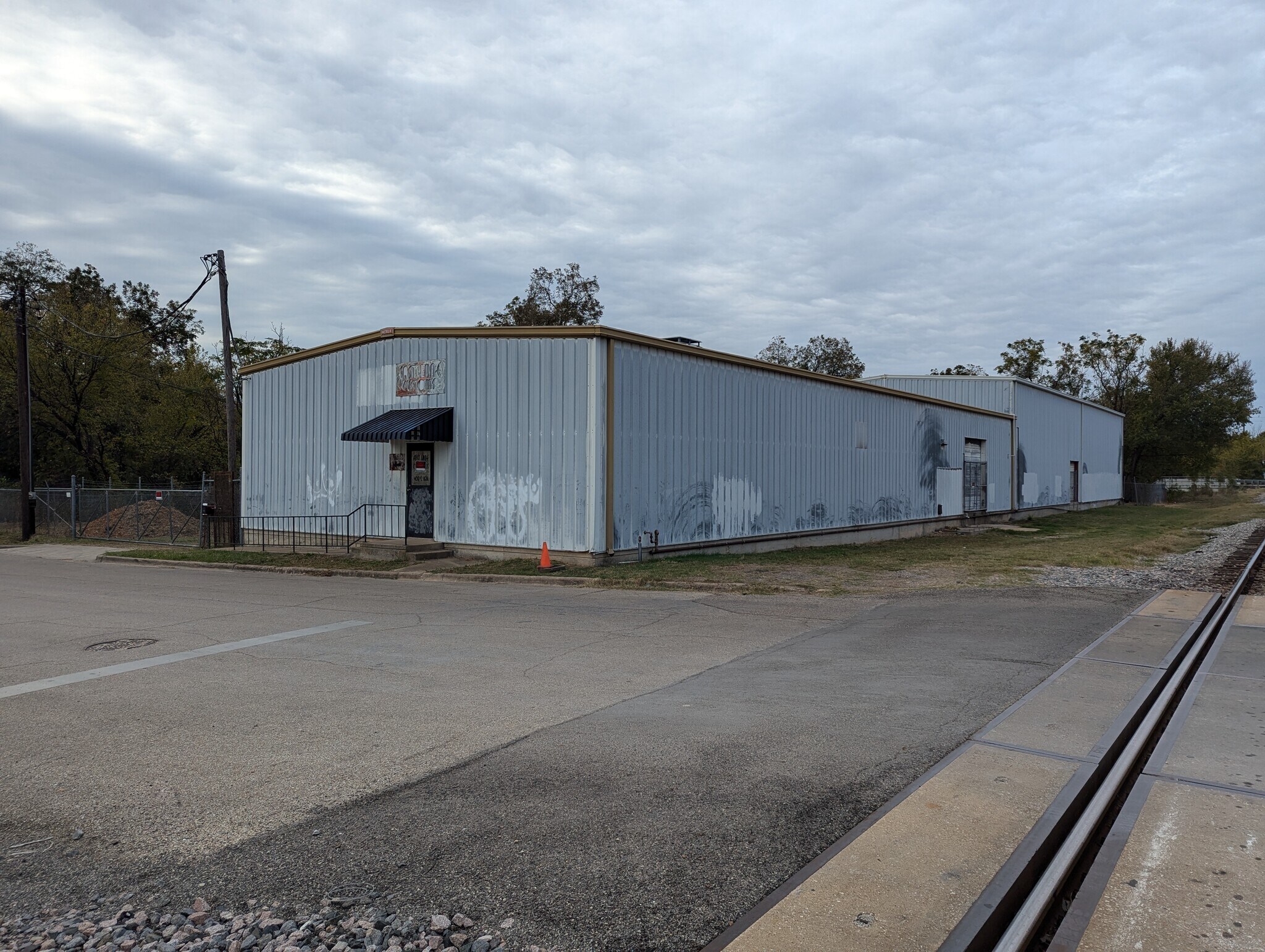 405 S 15th St, Waco, TX for lease Primary Photo- Image 1 of 2