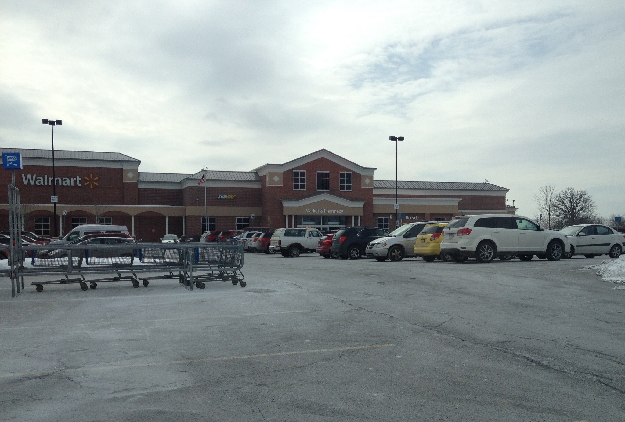 18400 Hall Rd, Clinton Township, MI 48038 Walmart Outparcel