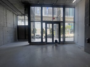 115 SW 8th St, Miami, FL for lease Interior Photo- Image 2 of 3