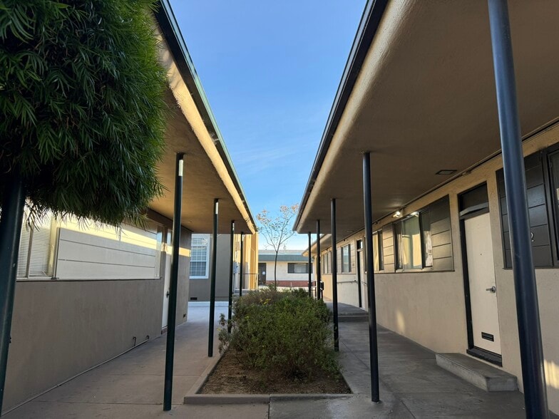 422-426 Peninsula Ave, San Mateo, CA for sale - Building Photo - Image 3 of 26