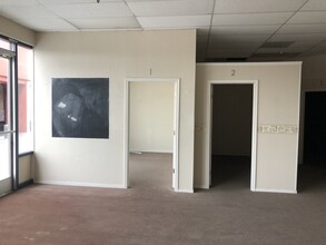 1110 W Kettleman Ln, Lodi, CA for lease Interior Photo- Image 2 of 7