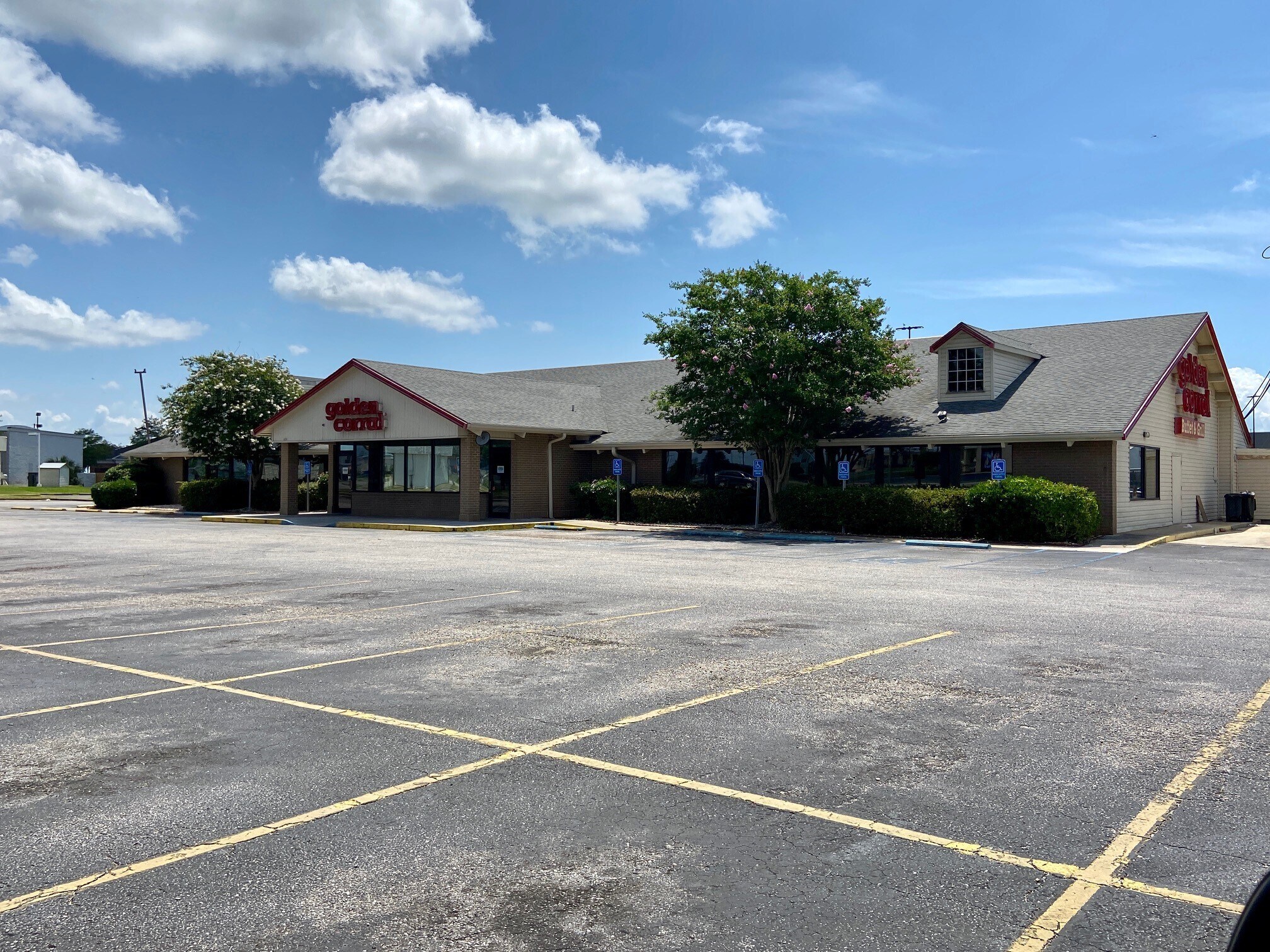 5327 Halls Mill Rd, Mobile, AL for sale Primary Photo- Image 1 of 1