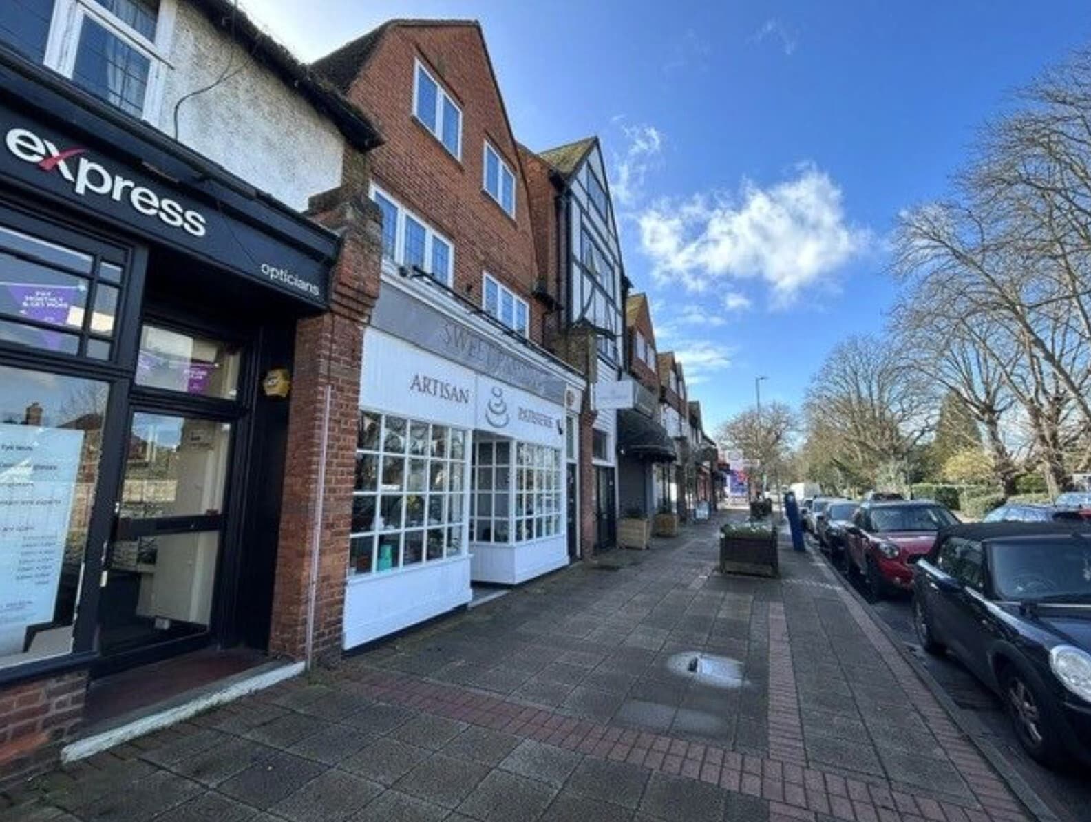 61-67 Old Woking Rd, West Byfleet for sale Primary Photo- Image 1 of 2