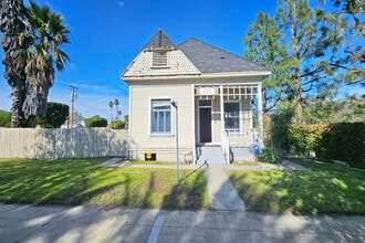 1101 W Burbank Blvd, Burbank, CA for lease Interior Photo- Image 2 of 32