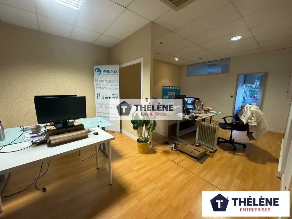 Office in Montpellier for lease Building Photo- Image 1 of 11