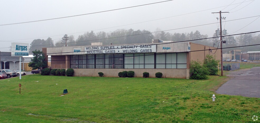 4418 S University Ave, Little Rock, AR for lease - Primary Photo - Image 1 of 2