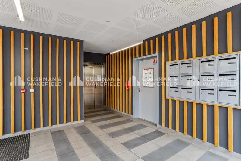 10 Place Bougainville, Marseille for lease - Lobby - Image 3 of 4