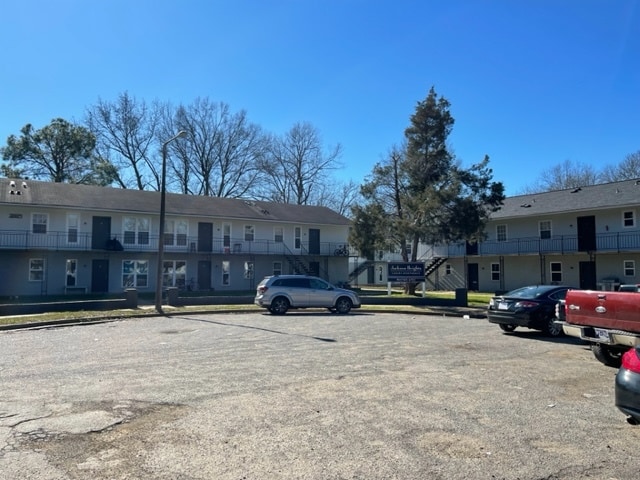 3893 Pikes Peak Ave, Memphis, TN for sale - Building Photo - Image 3 of 18