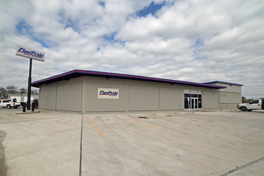 1903 S US Highway 281, Alice, TX for sale - Primary Photo - Image 1 of 1