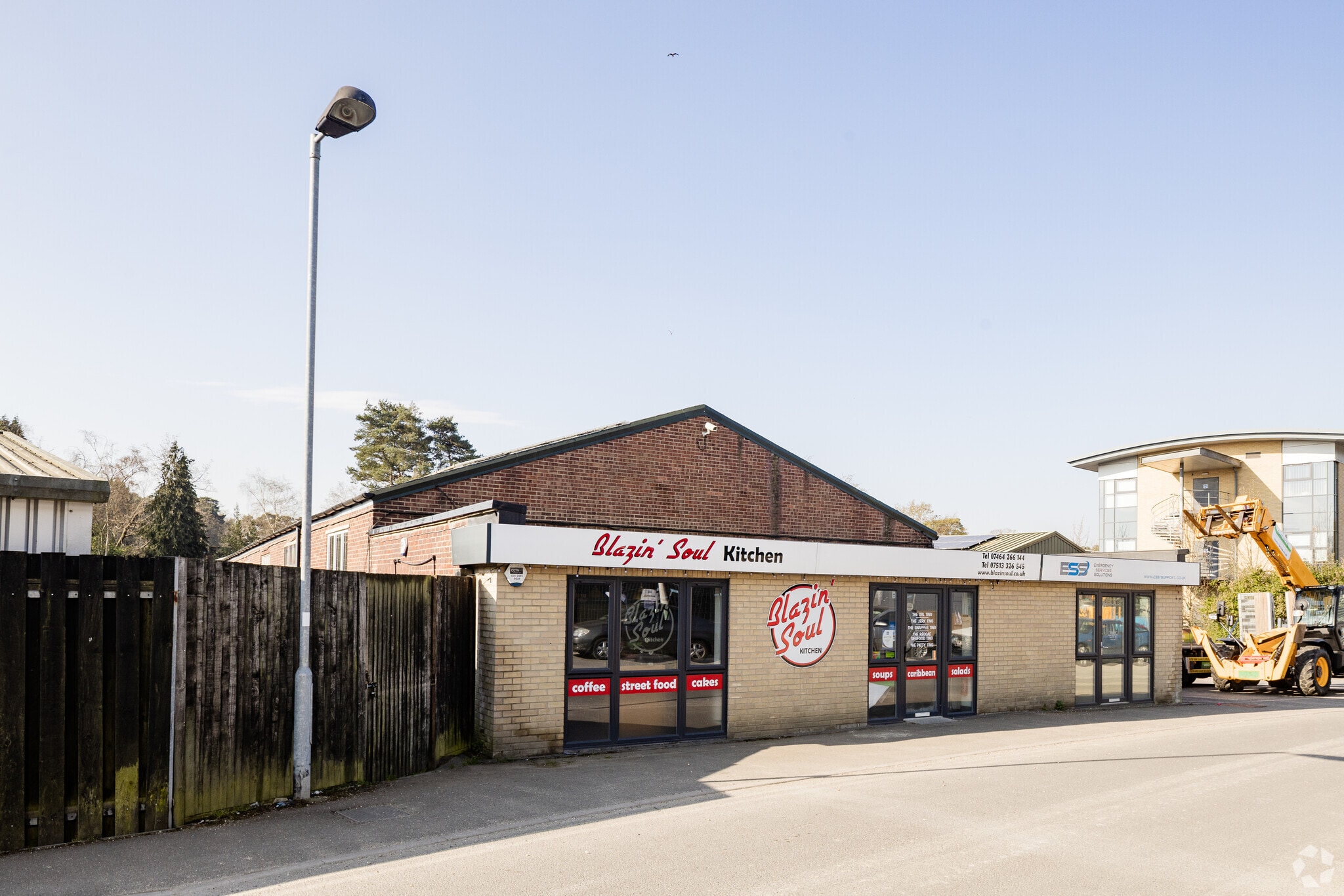 Lyndhurst Rd, Ascot for sale Primary Photo- Image 1 of 1