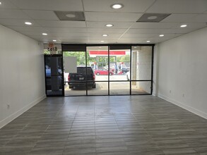 8769 Dunwoody Pl, Atlanta, GA for lease Building Photo- Image 1 of 4