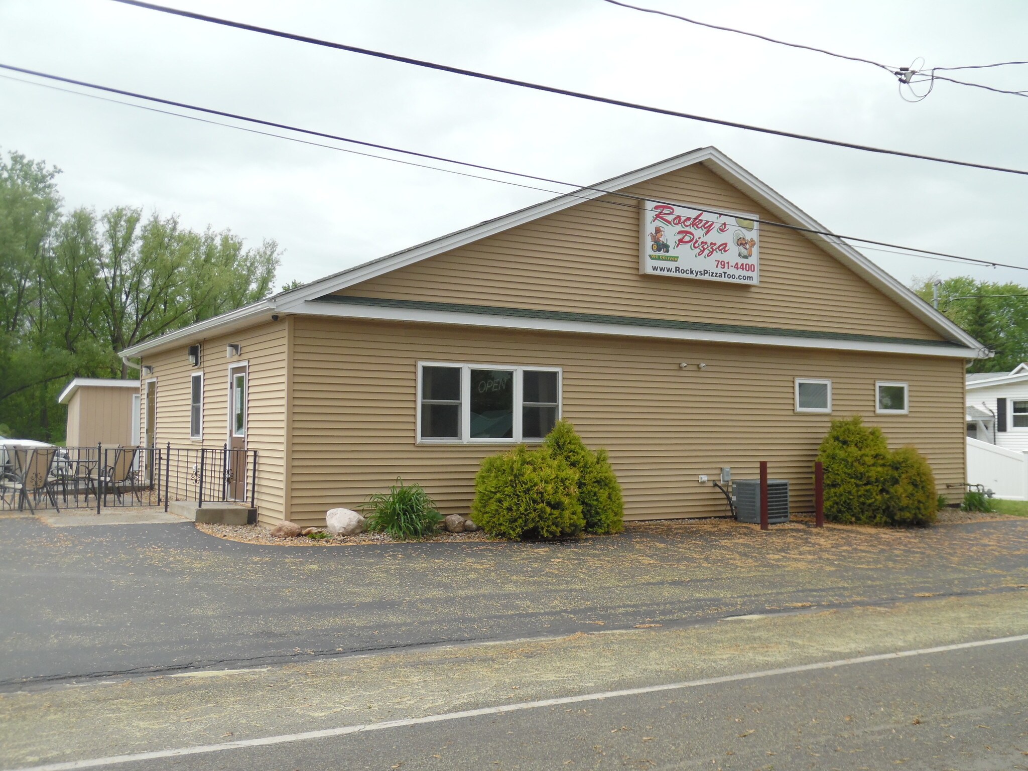2564 Academy St, Ransomville, NY for sale Primary Photo- Image 1 of 1