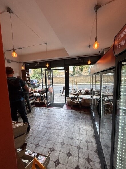 53-69 Black Prince Rd, London for lease - Building Photo - Image 2 of 7