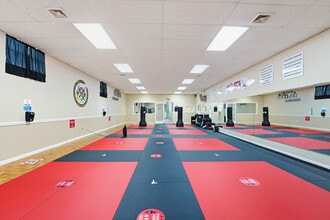 385 New Brunswick Ave, Fords, NJ for lease Interior Photo- Image 1 of 12