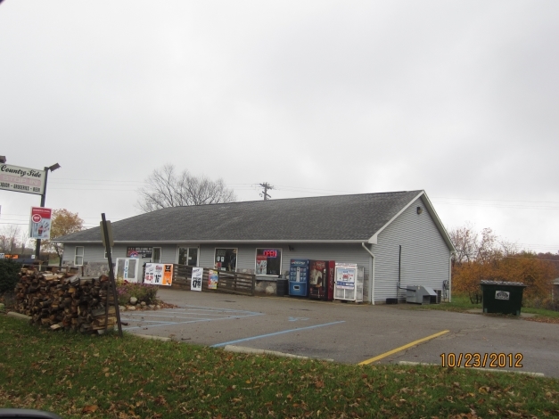 3892 Bronson Lake Rd, Lapeer, MI for sale - Primary Photo - Image 1 of 1