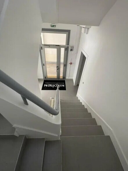 Office in Le Havre for lease - Interior Photo - Image 3 of 6