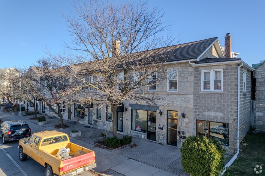 27 Suffolk St W, Guelph, ON for lease - Building Photo - Image 1 of 5