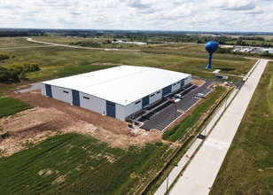 2801 W Evergreen Dr, Appleton, WI - AERIAL  map view - Image1