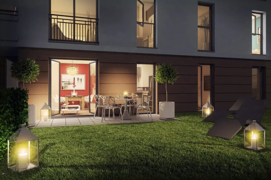 Retail in SAINT CYR L ECOLE for lease - Building Photo - Image 3 of 5